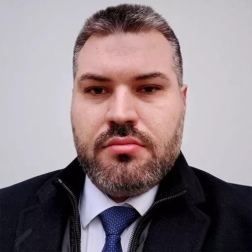 Miloš J. — Prevodilac u Akademiji Oxford Miloš J.