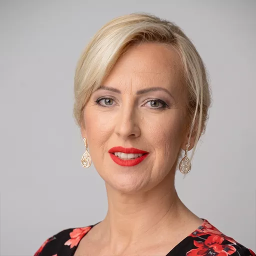 Mirjana J. — Prevodilac u Akademiji Oxford Mirjana J.