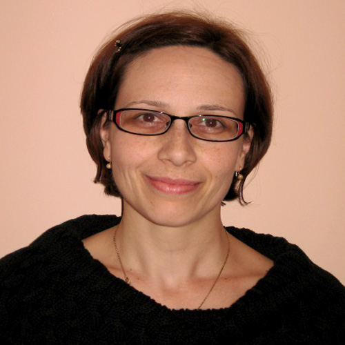 Marija N. - Sudski tumači i prevodioci